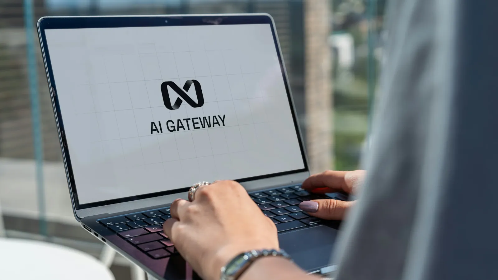 Person using AI search software on a laptop to research B2B suppliers